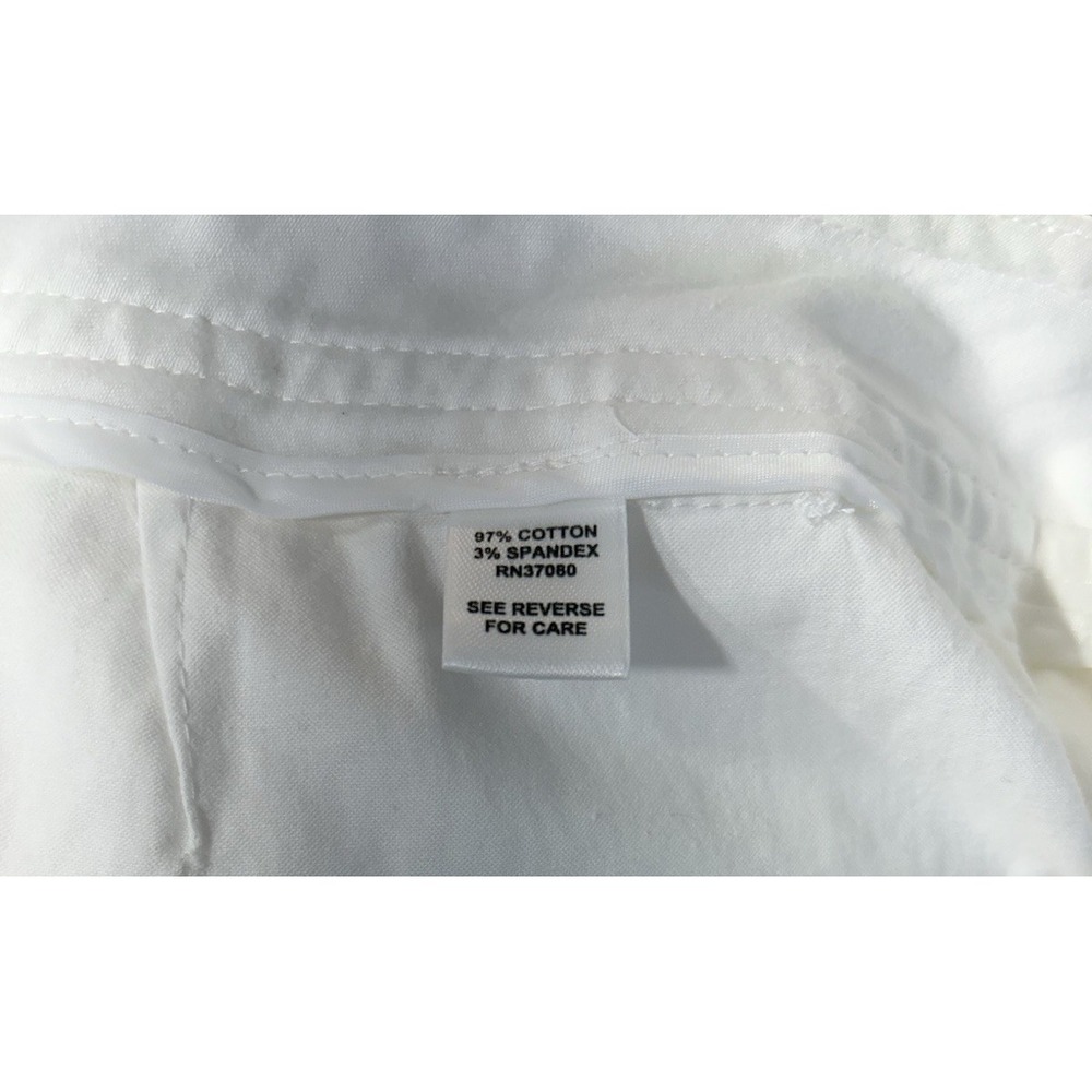 White Cotton Ladies Bermuda Shorts Coquette Beachy Size 6 - Picture 8 of 9